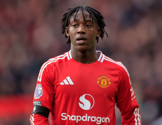 那不勒斯冬窗引援:财务与伤病双重制约下的艰难抉择