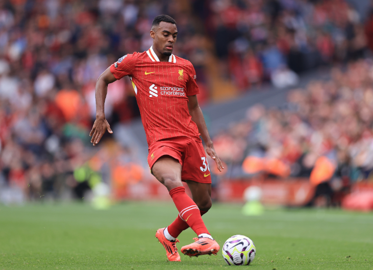 利物浦转会动态：续约与球员处境的深度剖析